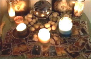 misc/Tarot_Altar_2018_lighterANDsmaller.jpg