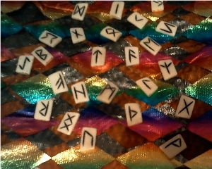 misc/2019_0618_Runes1_Scattered_CROPPED2_smaller.jpg